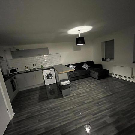 2 Bed Hengrove Villa Bristol Buitenkant foto
