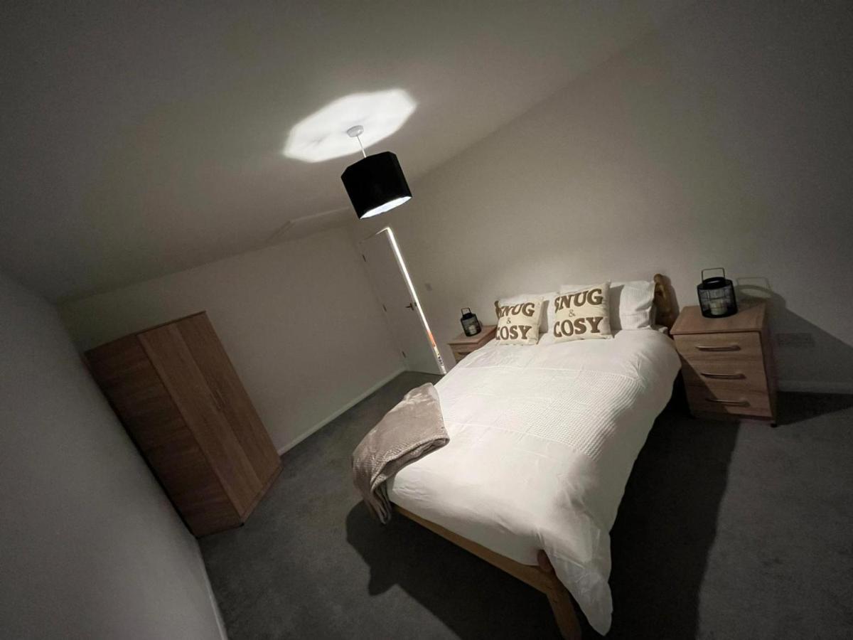 2 Bed Hengrove Villa Bristol Buitenkant foto